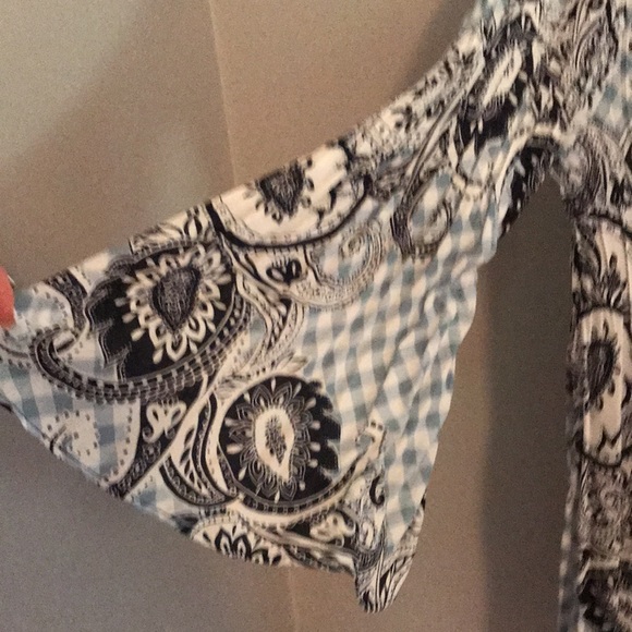 Top - Picture 2 of 5